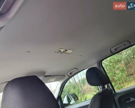 Белый Фольксваген Амарок, объемом двигателя 2 л и пробегом 270 тыс. км за 22500 $, фото 11 на Automoto.ua