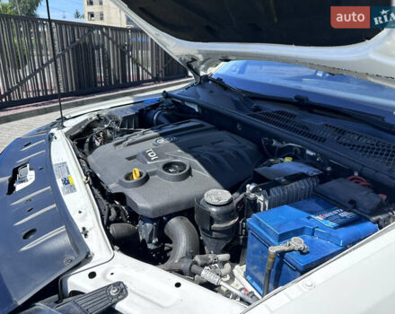 Белый Фольксваген Амарок, объемом двигателя 2.97 л и пробегом 557 тыс. км за 21000 $, фото 16 на Automoto.ua