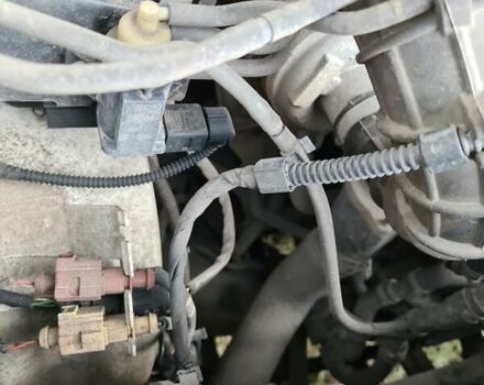 Белый Фольксваген Амарок, объемом двигателя 2 л и пробегом 270 тыс. км за 22500 $, фото 16 на Automoto.ua