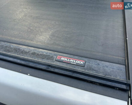 Белый Фольксваген Амарок, объемом двигателя 1.97 л и пробегом 287 тыс. км за 23200 $, фото 5 на Automoto.ua