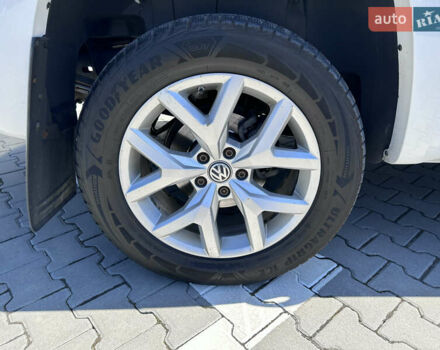 Белый Фольксваген Амарок, объемом двигателя 2.97 л и пробегом 557 тыс. км за 21000 $, фото 9 на Automoto.ua