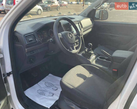 Белый Фольксваген Амарок, объемом двигателя 2 л и пробегом 135 тыс. км за 22900 $, фото 8 на Automoto.ua