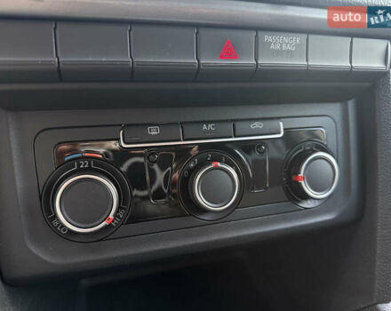 Белый Фольксваген Амарок, объемом двигателя 1.97 л и пробегом 139 тыс. км за 22900 $, фото 15 на Automoto.ua