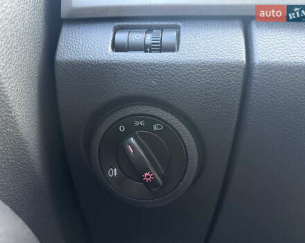 Белый Фольксваген Амарок, объемом двигателя 1.97 л и пробегом 139 тыс. км за 22900 $, фото 19 на Automoto.ua