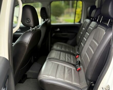 Белый Фольксваген Амарок, объемом двигателя 2 л и пробегом 235 тыс. км за 28000 $, фото 5 на Automoto.ua