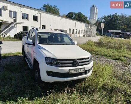 Белый Фольксваген Амарок, объемом двигателя 2 л и пробегом 376 тыс. км за 9500 $, фото 1 на Automoto.ua