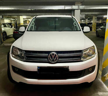 Білий Фольксваген Амарок, об'ємом двигуна 1.97 л та пробігом 199 тис. км за 17500 $, фото 1 на Automoto.ua