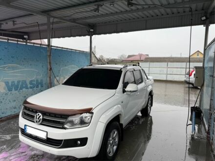 Белый Фольксваген Амарок, объемом двигателя 2 л и пробегом 265 тыс. км за 17000 $, фото 1 на Automoto.ua