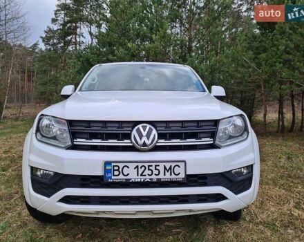 Белый Фольксваген Амарок, объемом двигателя 2 л и пробегом 255 тыс. км за 22500 $, фото 1 на Automoto.ua