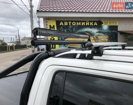 Белый Фольксваген Амарок, объемом двигателя 1.97 л и пробегом 270 тыс. км за 24000 $, фото 1 на Automoto.ua