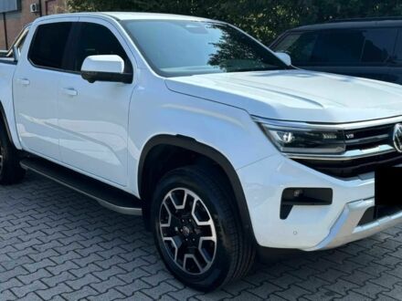 Белый Фольксваген Амарок, объемом двигателя 3 л и пробегом 12 тыс. км за 14000 $, фото 1 на Automoto.ua