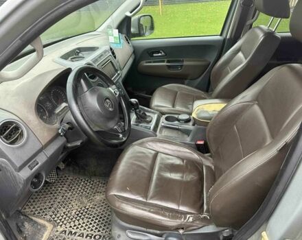 Бежевый Фольксваген Амарок, объемом двигателя 2 л и пробегом 195 тыс. км за 8800 $, фото 2 на Automoto.ua