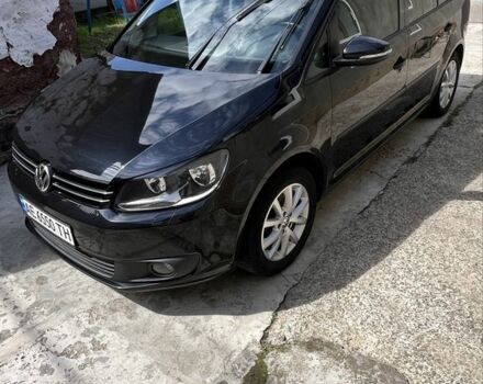 Черный Фольксваген Амарок, объемом двигателя 1.6 л и пробегом 220 тыс. км за 12000 $, фото 1 на Automoto.ua