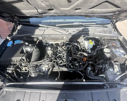 Черный Фольксваген Амарок, объемом двигателя 1.97 л и пробегом 190 тыс. км за 14999 $, фото 12 на Automoto.ua