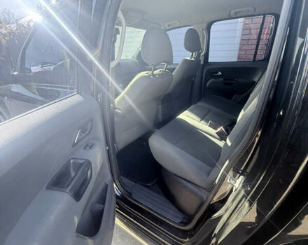 Черный Фольксваген Амарок, объемом двигателя 1.97 л и пробегом 190 тыс. км за 14999 $, фото 20 на Automoto.ua