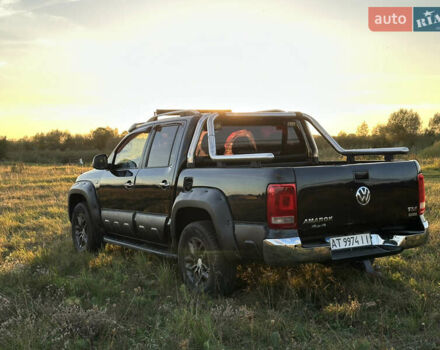 Черный Фольксваген Амарок, объемом двигателя 1.97 л и пробегом 315 тыс. км за 10700 $, фото 3 на Automoto.ua