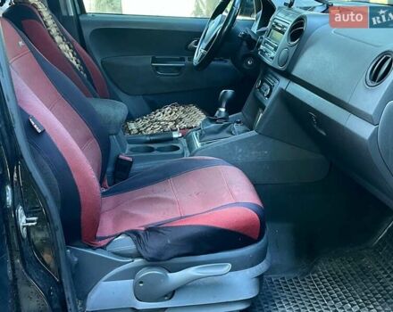 Черный Фольксваген Амарок, объемом двигателя 2 л и пробегом 217 тыс. км за 14690 $, фото 25 на Automoto.ua