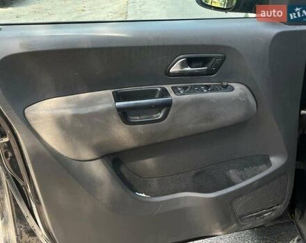 Черный Фольксваген Амарок, объемом двигателя 2 л и пробегом 217 тыс. км за 14690 $, фото 18 на Automoto.ua