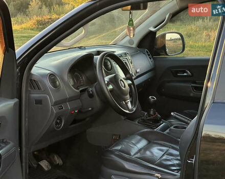 Черный Фольксваген Амарок, объемом двигателя 1.97 л и пробегом 315 тыс. км за 10700 $, фото 16 на Automoto.ua