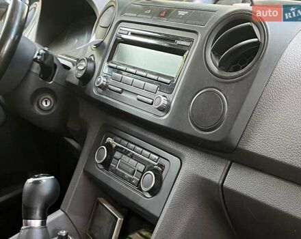 Черный Фольксваген Амарок, объемом двигателя 2 л и пробегом 217 тыс. км за 14690 $, фото 27 на Automoto.ua