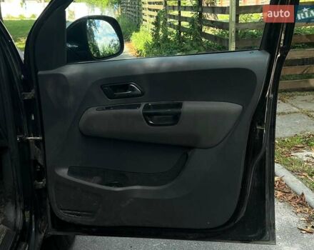 Черный Фольксваген Амарок, объемом двигателя 2 л и пробегом 217 тыс. км за 14690 $, фото 29 на Automoto.ua