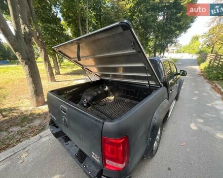 Черный Фольксваген Амарок, объемом двигателя 2 л и пробегом 217 тыс. км за 14690 $, фото 32 на Automoto.ua