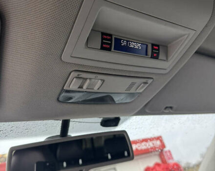 Черный Фольксваген Амарок, объемом двигателя 2 л и пробегом 250 тыс. км за 14900 $, фото 9 на Automoto.ua