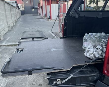 Черный Фольксваген Амарок, объемом двигателя 2 л и пробегом 123 тыс. км за 15000 $, фото 3 на Automoto.ua