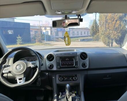 Черный Фольксваген Амарок, объемом двигателя 2 л и пробегом 420 тыс. км за 18000 $, фото 7 на Automoto.ua