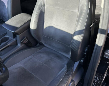 Черный Фольксваген Амарок, объемом двигателя 2 л и пробегом 432 тыс. км за 12500 $, фото 8 на Automoto.ua