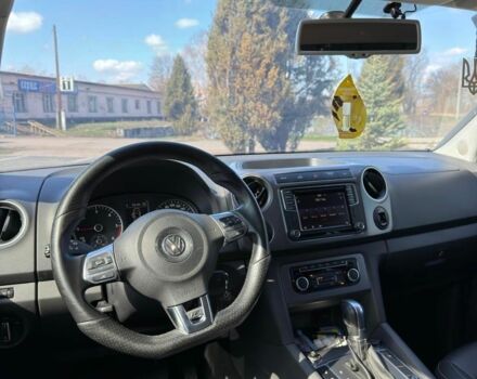 Черный Фольксваген Амарок, объемом двигателя 2 л и пробегом 420 тыс. км за 18000 $, фото 6 на Automoto.ua