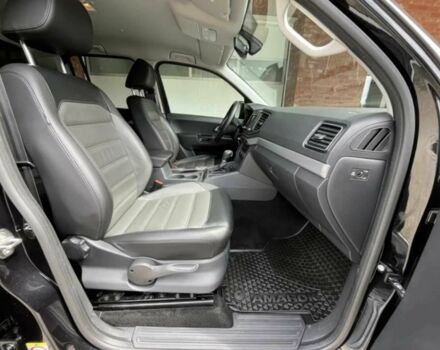 Черный Фольксваген Амарок, объемом двигателя 3 л и пробегом 35 тыс. км за 10000 $, фото 6 на Automoto.ua