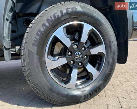 Черный Фольксваген Амарок, объемом двигателя 3 л и пробегом 42 тыс. км за 65000 $, фото 39 на Automoto.ua