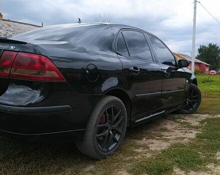 Черный Фольксваген Амарок, объемом двигателя 1.9 л и пробегом 280 тыс. км за 5800 $, фото 3 на Automoto.ua