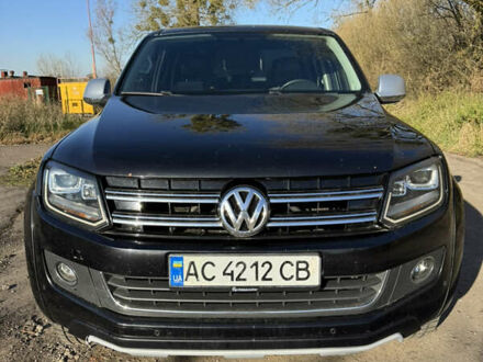 Черный Фольксваген Амарок, объемом двигателя 2 л и пробегом 432 тыс. км за 12500 $, фото 1 на Automoto.ua