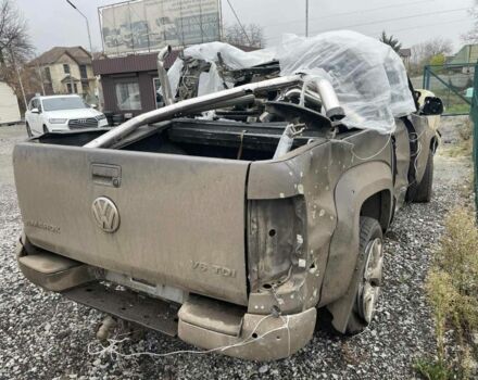 Коричневый Фольксваген Амарок, объемом двигателя 3 л и пробегом 320 тыс. км за 8000 $, фото 1 на Automoto.ua