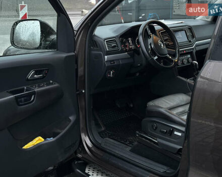 Коричневый Фольксваген Амарок, объемом двигателя 3 л и пробегом 320 тыс. км за 28500 $, фото 7 на Automoto.ua