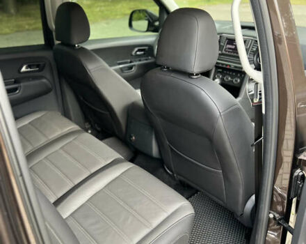 Коричневый Фольксваген Амарок, объемом двигателя 3 л и пробегом 72 тыс. км за 38900 $, фото 19 на Automoto.ua