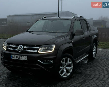 Коричневый Фольксваген Амарок, объемом двигателя 3 л и пробегом 320 тыс. км за 28500 $, фото 1 на Automoto.ua