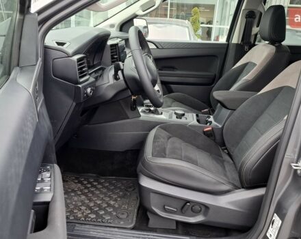 Фольксваген Амарок, объемом двигателя 2 л и пробегом 0 тыс. км за 63000 $, фото 4 на Automoto.ua