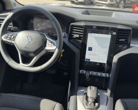 Фольксваген Амарок, объемом двигателя 2 л и пробегом 0 тыс. км за 62500 $, фото 19 на Automoto.ua