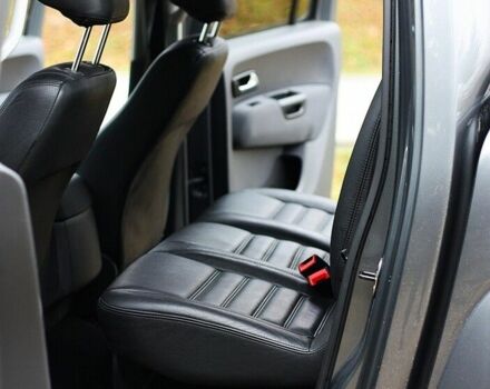 Серый Фольксваген Амарок, объемом двигателя 2.5 л и пробегом 178 тыс. км за 6250 $, фото 13 на Automoto.ua