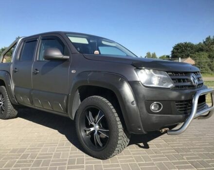 Серый Фольксваген Амарок, объемом двигателя 2 л и пробегом 320 тыс. км за 4300 $, фото 2 на Automoto.ua