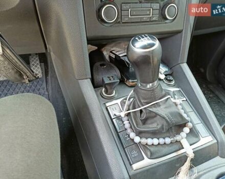 Сірий Фольксваген Амарок, об'ємом двигуна 2 л та пробігом 194 тис. км за 16800 $, фото 6 на Automoto.ua