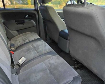 Серый Фольксваген Амарок, объемом двигателя 1.97 л и пробегом 223 тыс. км за 17200 $, фото 25 на Automoto.ua