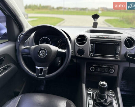 Сірий Фольксваген Амарок, об'ємом двигуна 1.97 л та пробігом 237 тис. км за 16200 $, фото 23 на Automoto.ua