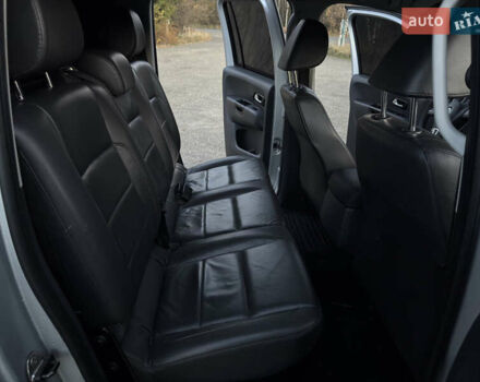 Сірий Фольксваген Амарок, об'ємом двигуна 2 л та пробігом 246 тис. км за 16800 $, фото 45 на Automoto.ua