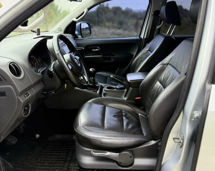 Сірий Фольксваген Амарок, об'ємом двигуна 1.97 л та пробігом 237 тис. км за 16200 $, фото 12 на Automoto.ua