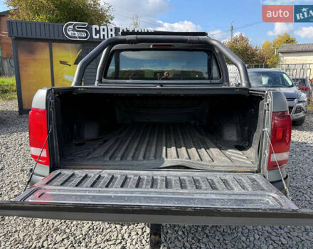 Серый Фольксваген Амарок, объемом двигателя 2 л и пробегом 265 тыс. км за 15999 $, фото 29 на Automoto.ua