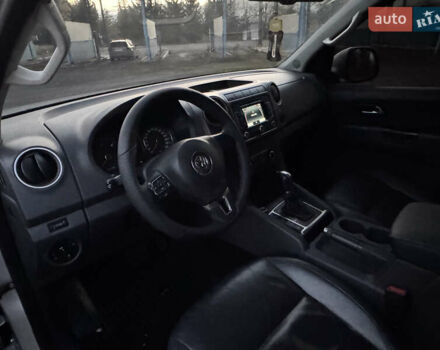 Сірий Фольксваген Амарок, об'ємом двигуна 2 л та пробігом 246 тис. км за 16800 $, фото 37 на Automoto.ua